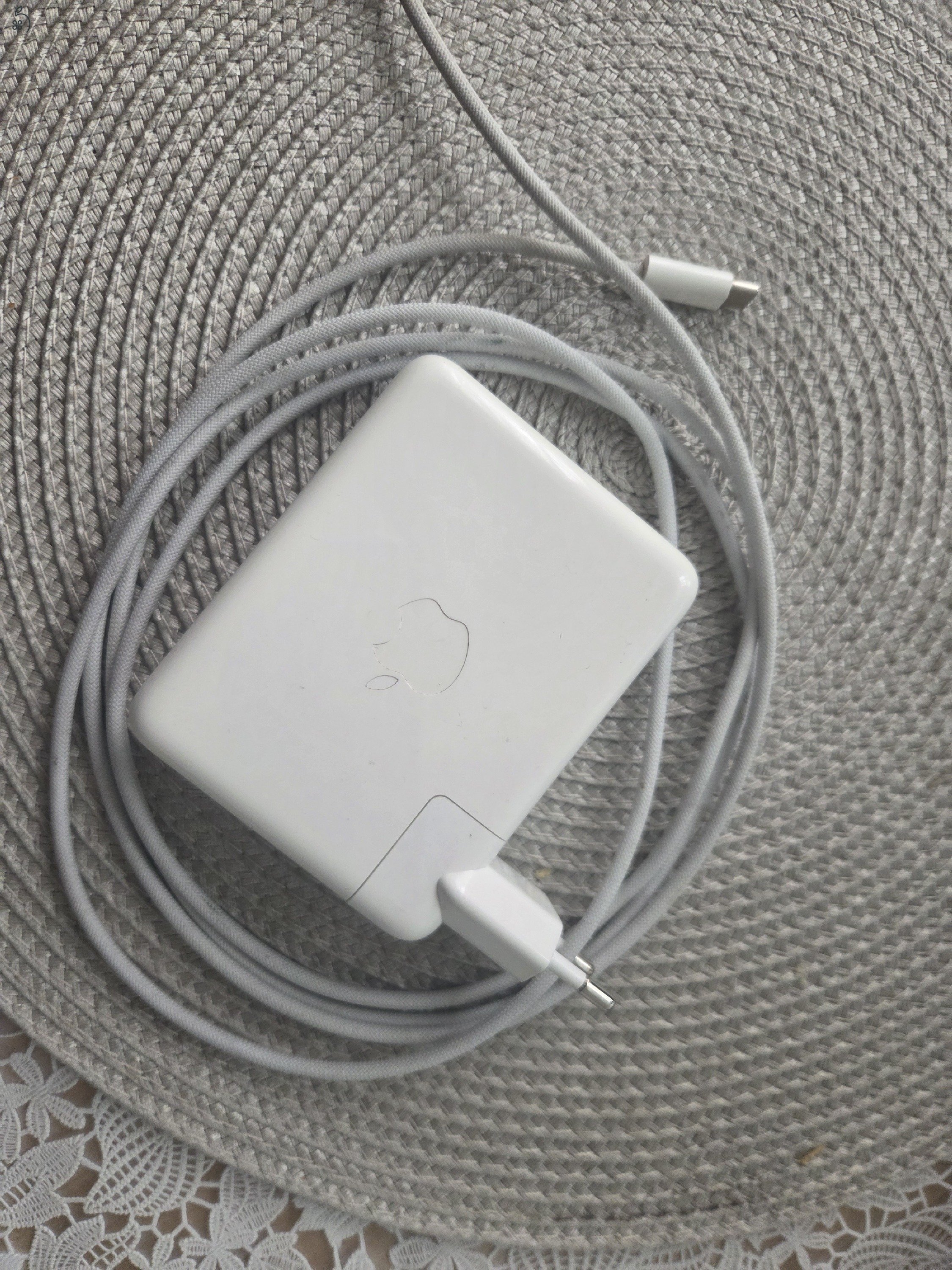 MacBook Pro 16