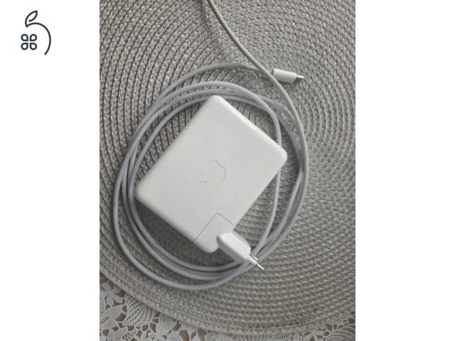 MacBook Pro 16