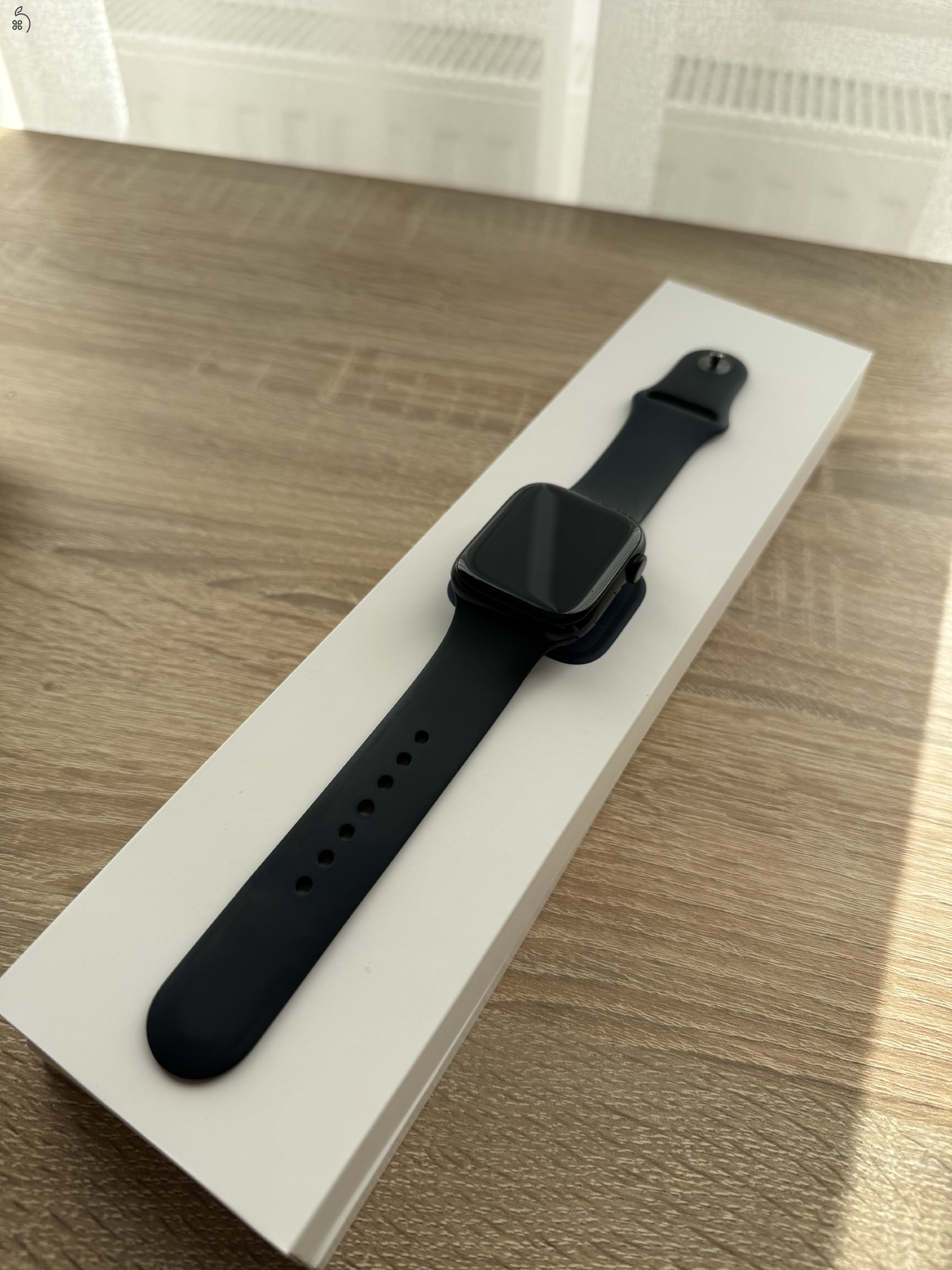 Apple Watch Series 8 45mm gps