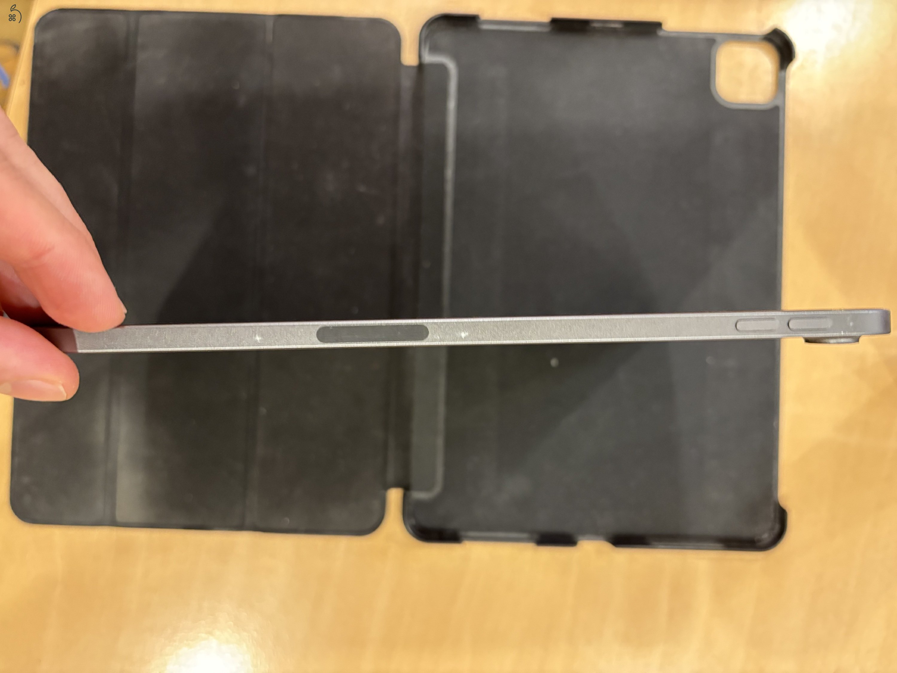 iPad Air 5 M1 256Gb 91% akkumulátor + Apple pencil 2nd gen. 