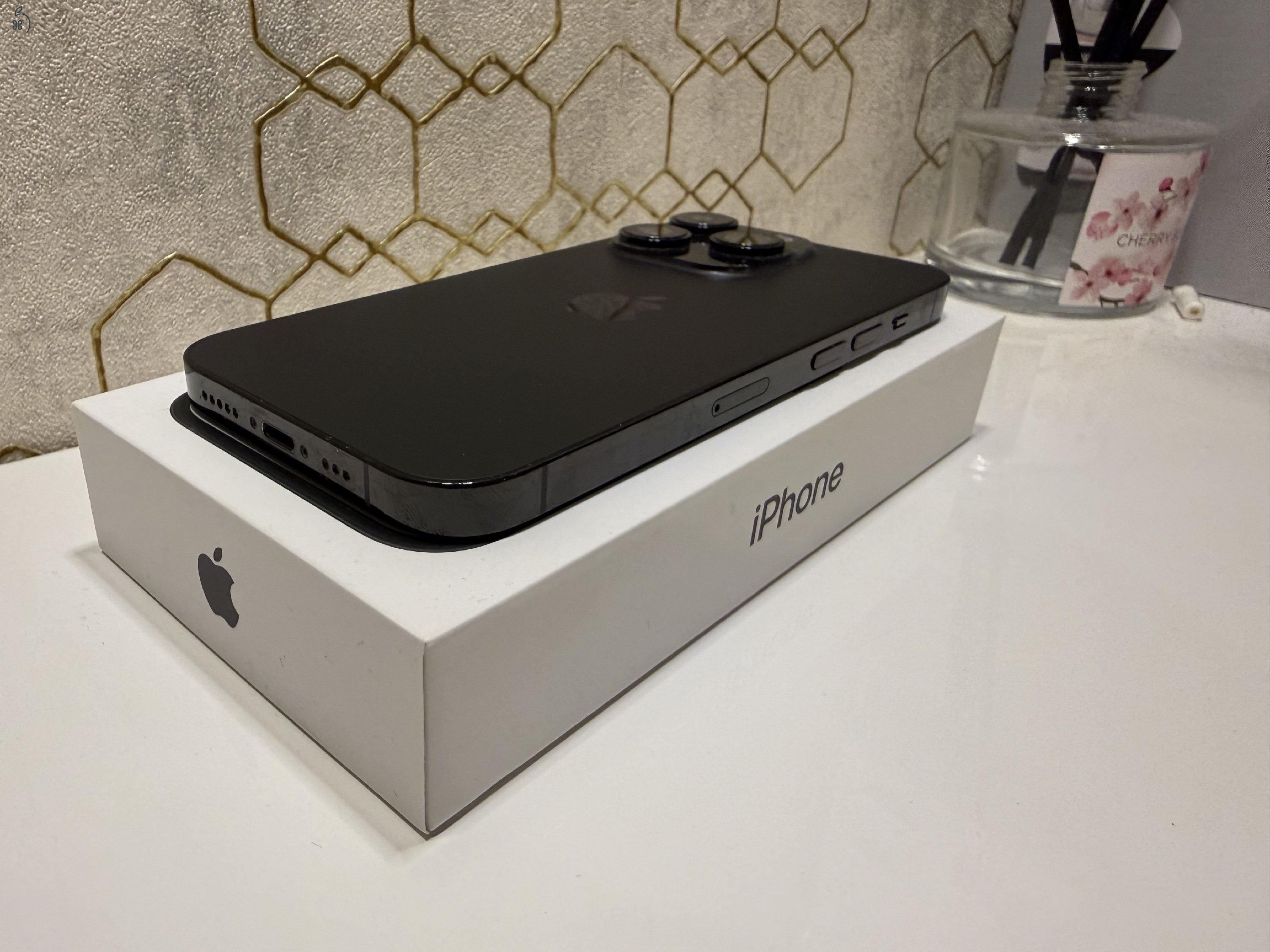 iPhone 14 Pro 128 GB, fekete, dobozàval