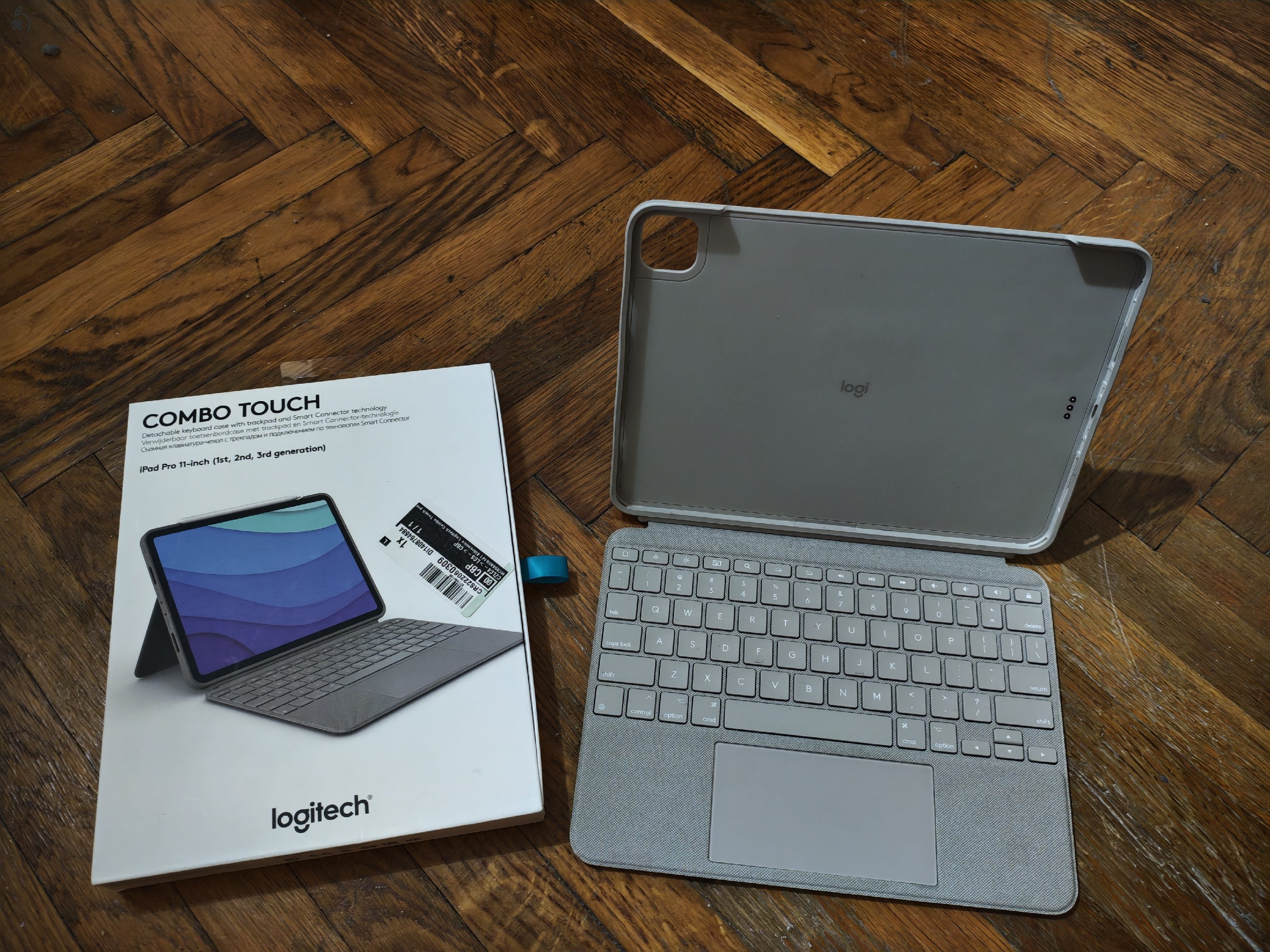 Logitech Combo Touch iPad pro 11 1/2/3rd gen.-hez