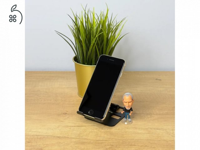 MacSzerez.com / iPhone SE3 2022 / 128GB / Csillagfény / Kártyafüggetlen / Garancia!