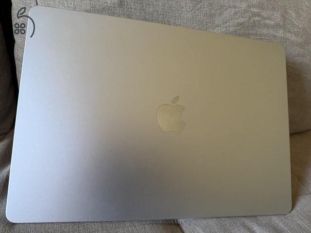 Apple MacBook Air 15 M4 égkék