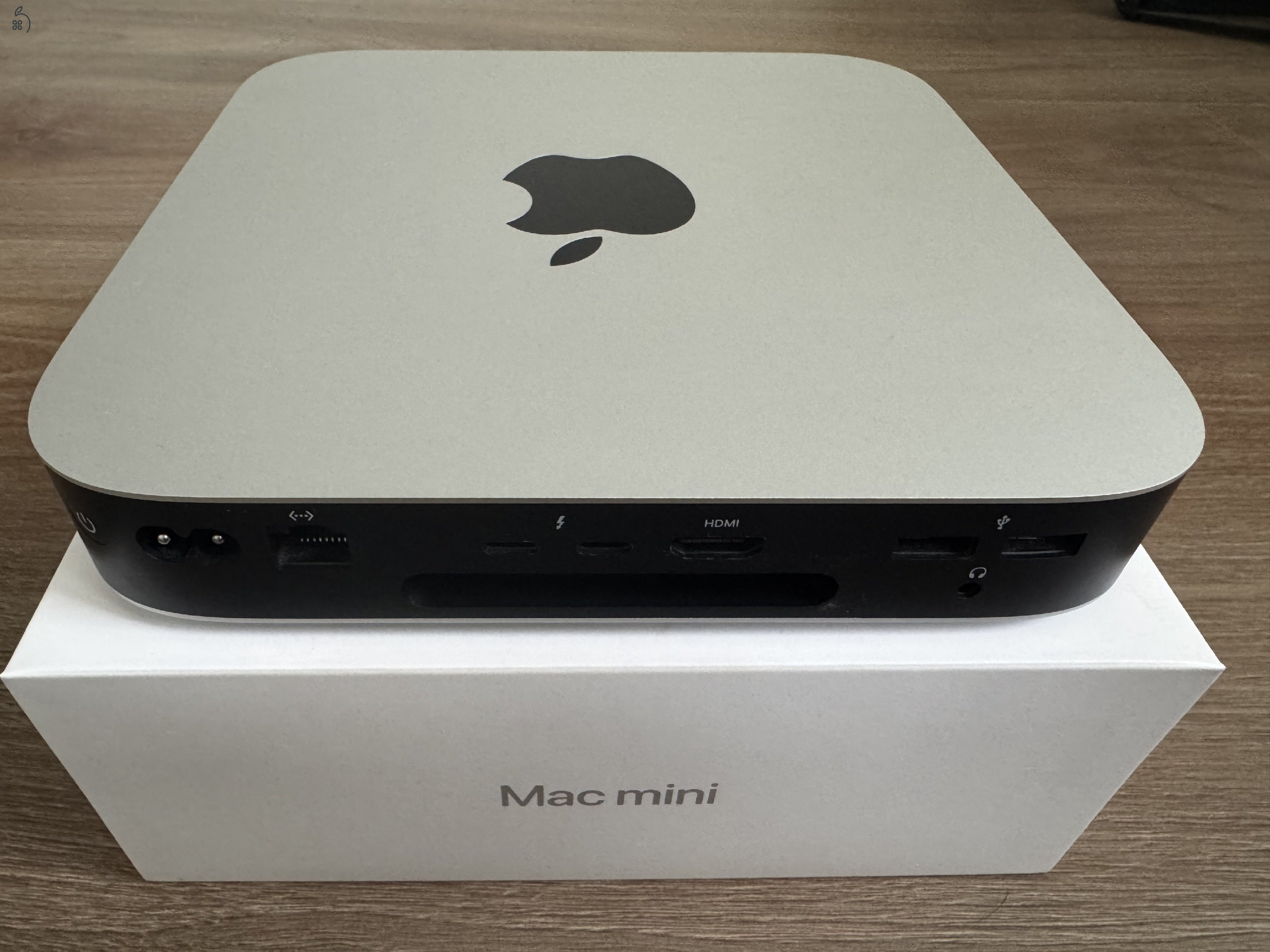 Mac mini m2 + 1tb ssd és hub