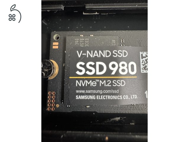 Mac mini m2 + 1tb ssd és hub