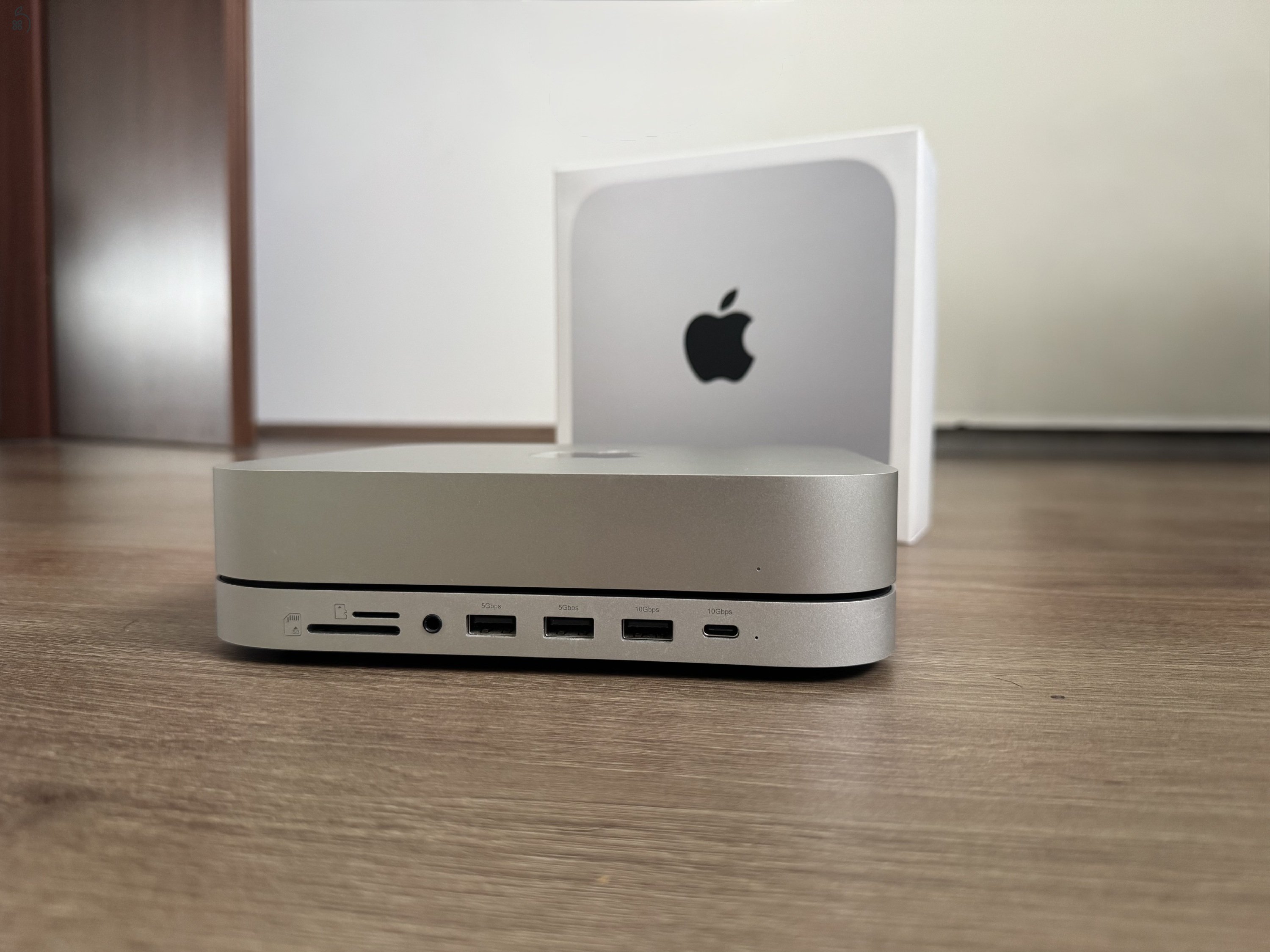 Mac mini m2 + 1tb ssd és hub