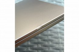 MAC Book Air 13