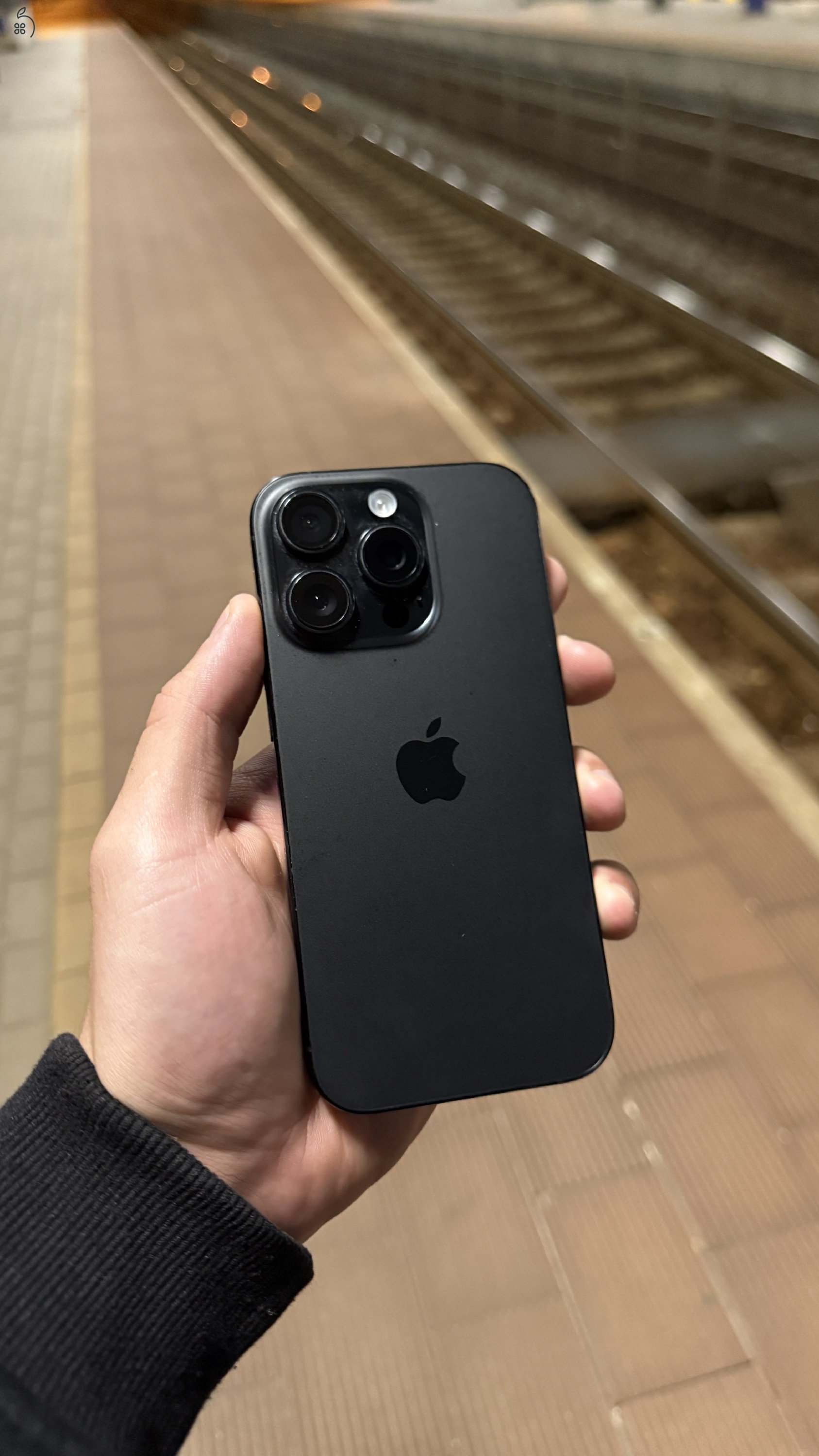 Iphone 16 Pro 512GB 88% Black Titanium Neverlocked