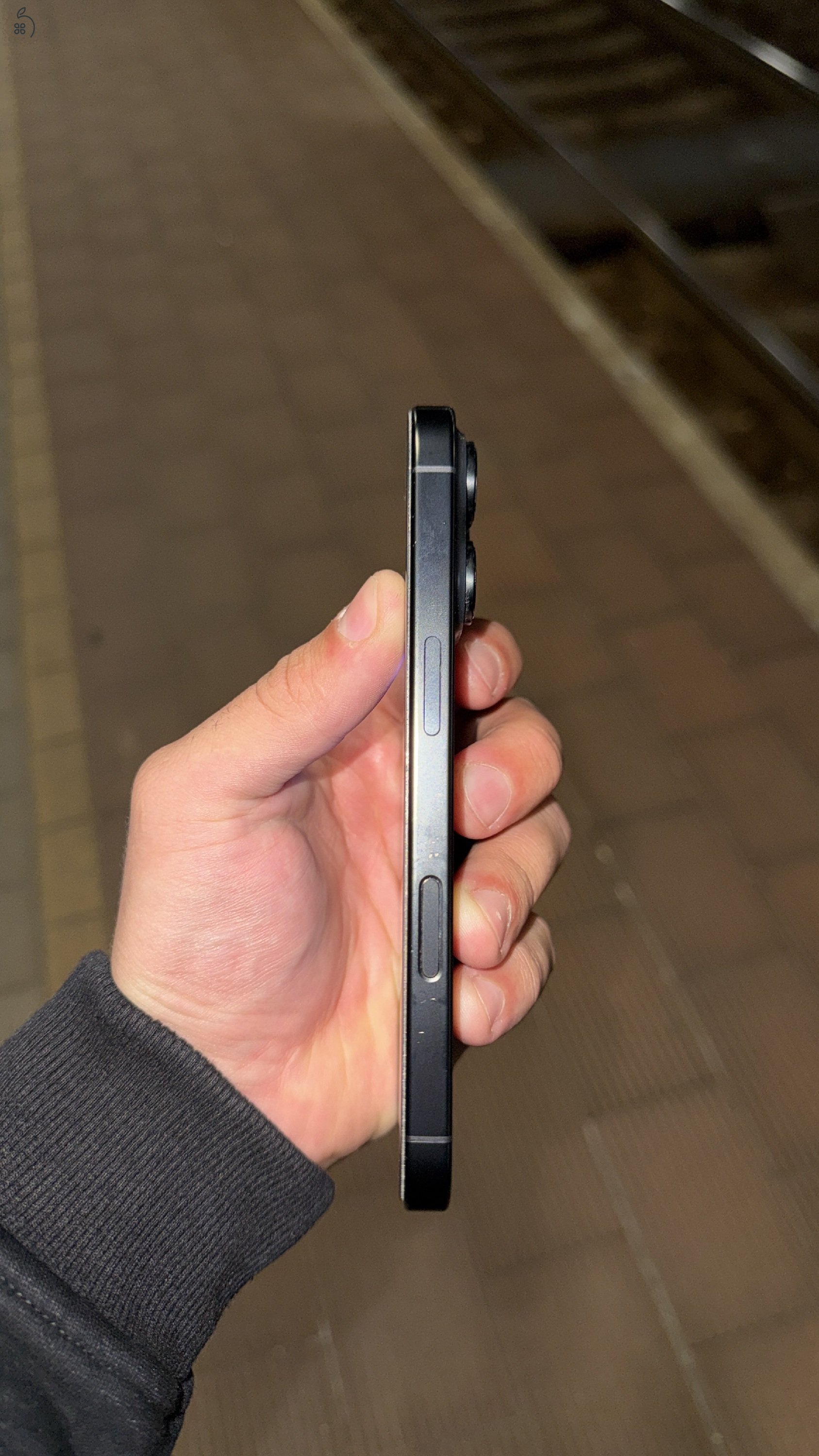 Iphone 16 Pro 512GB 88% Black Titanium Neverlocked