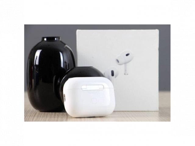 Használt AirPods Pro 2 B US-8748