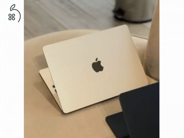 M2 Starlight 8GB RAM 256GB SSD MacBook Air 13,6