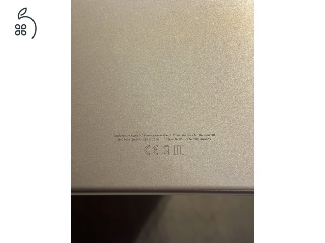 M2 Starlight 8GB RAM 256GB SSD MacBook Air 13,6