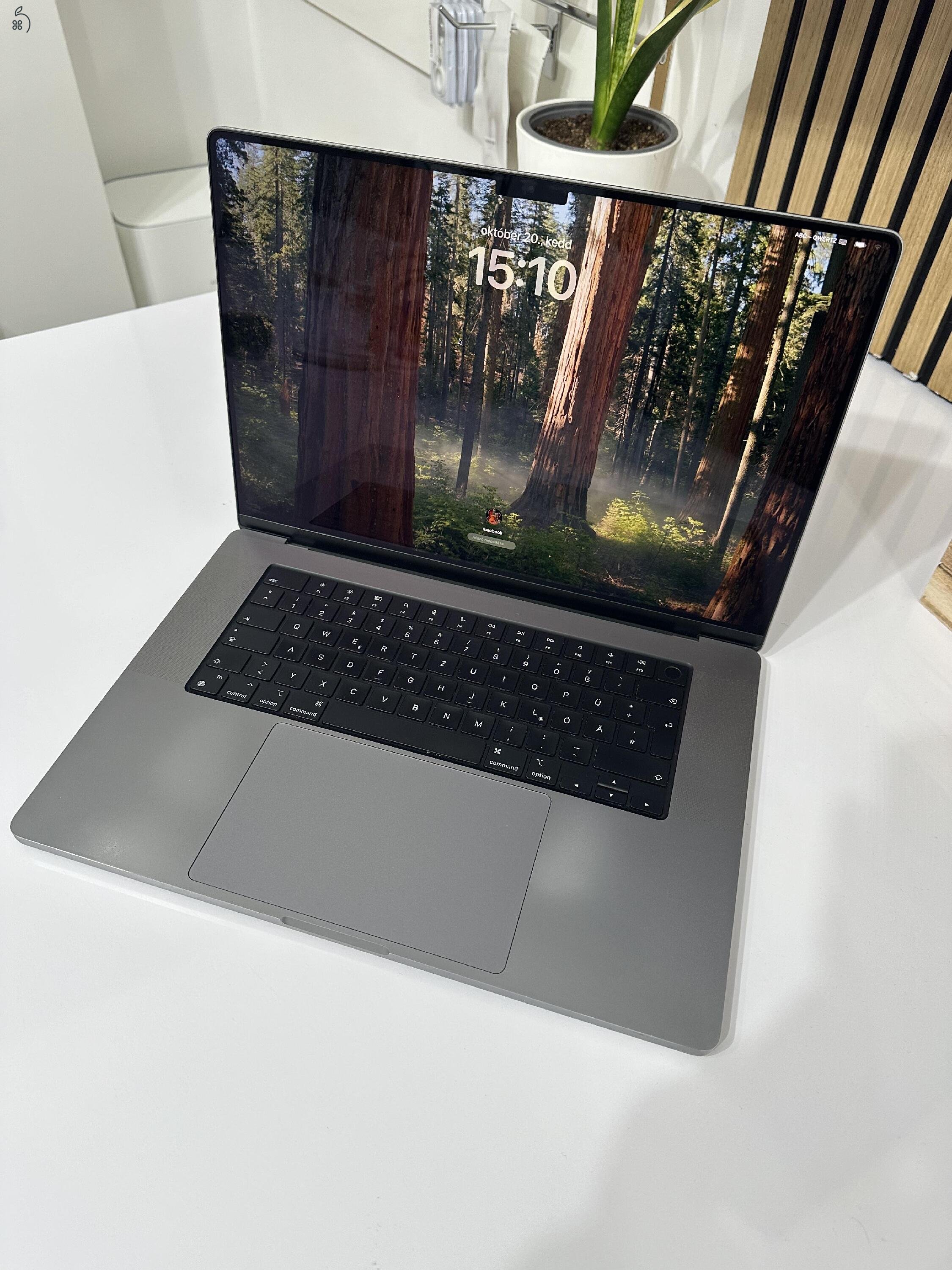 MacBook Pro 16