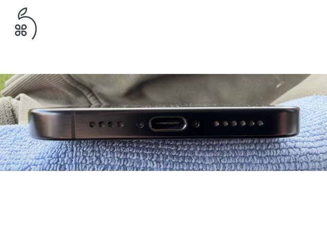 Eladó iPhone 16 Pro Max 512GB független