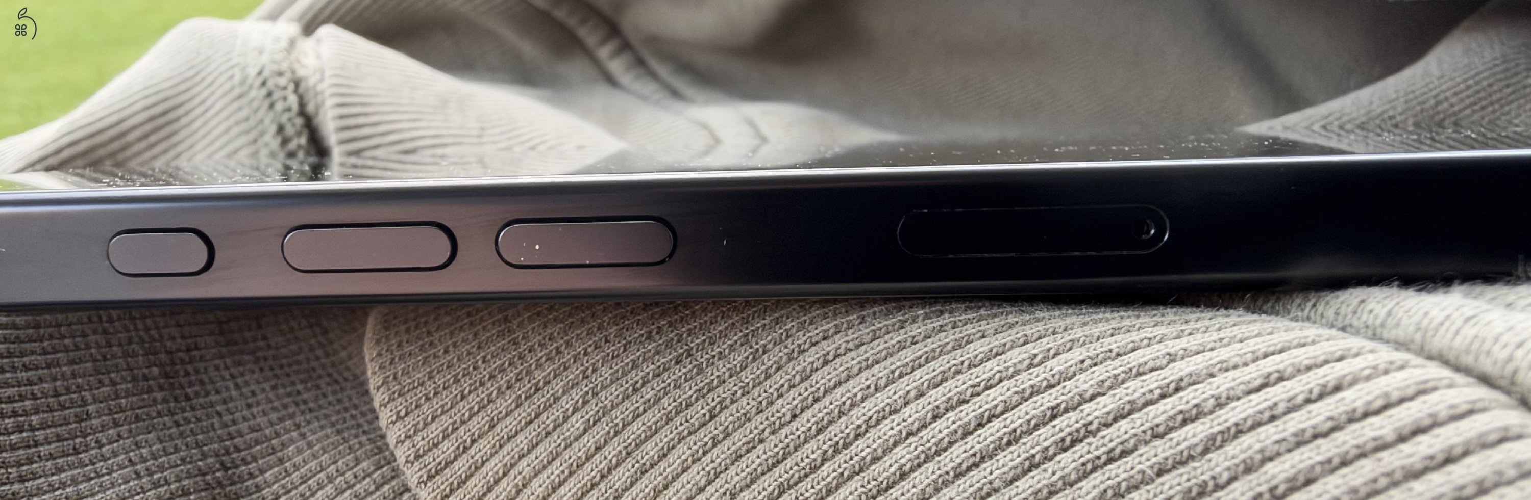 Eladó iPhone 16 Pro Max 512GB független
