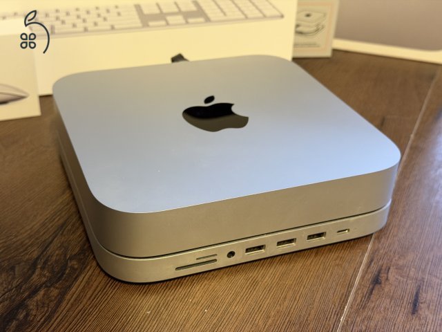 Mac mini (M1, 2020) 2TB 16gb ram + magic mouse, magic keyboard, satechi hub