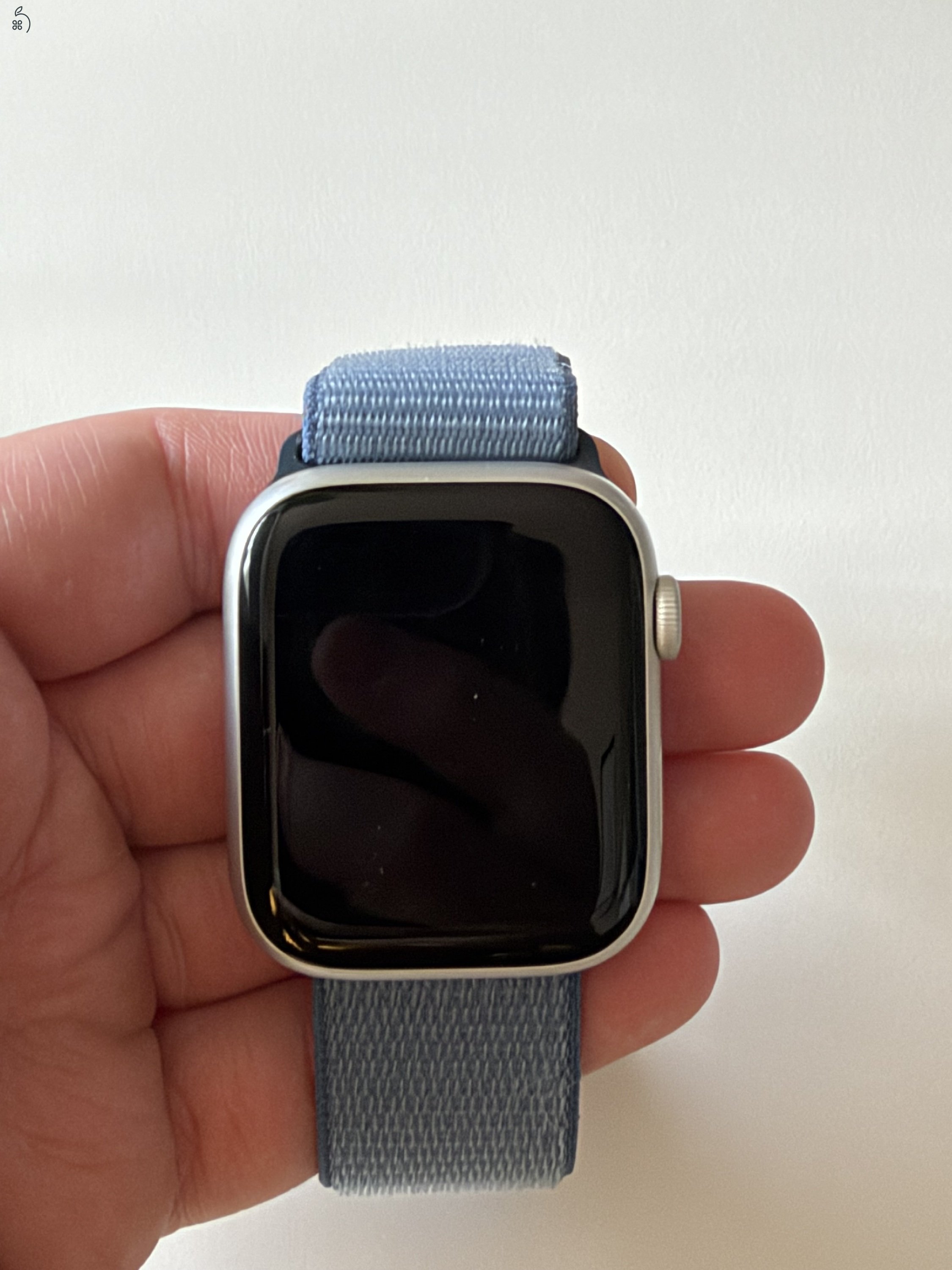 Eladó Apple Watch S9 45 mm GPS – szép állapotban