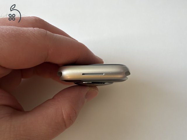Eladó Apple Watch S9 45 mm GPS – szép állapotban
