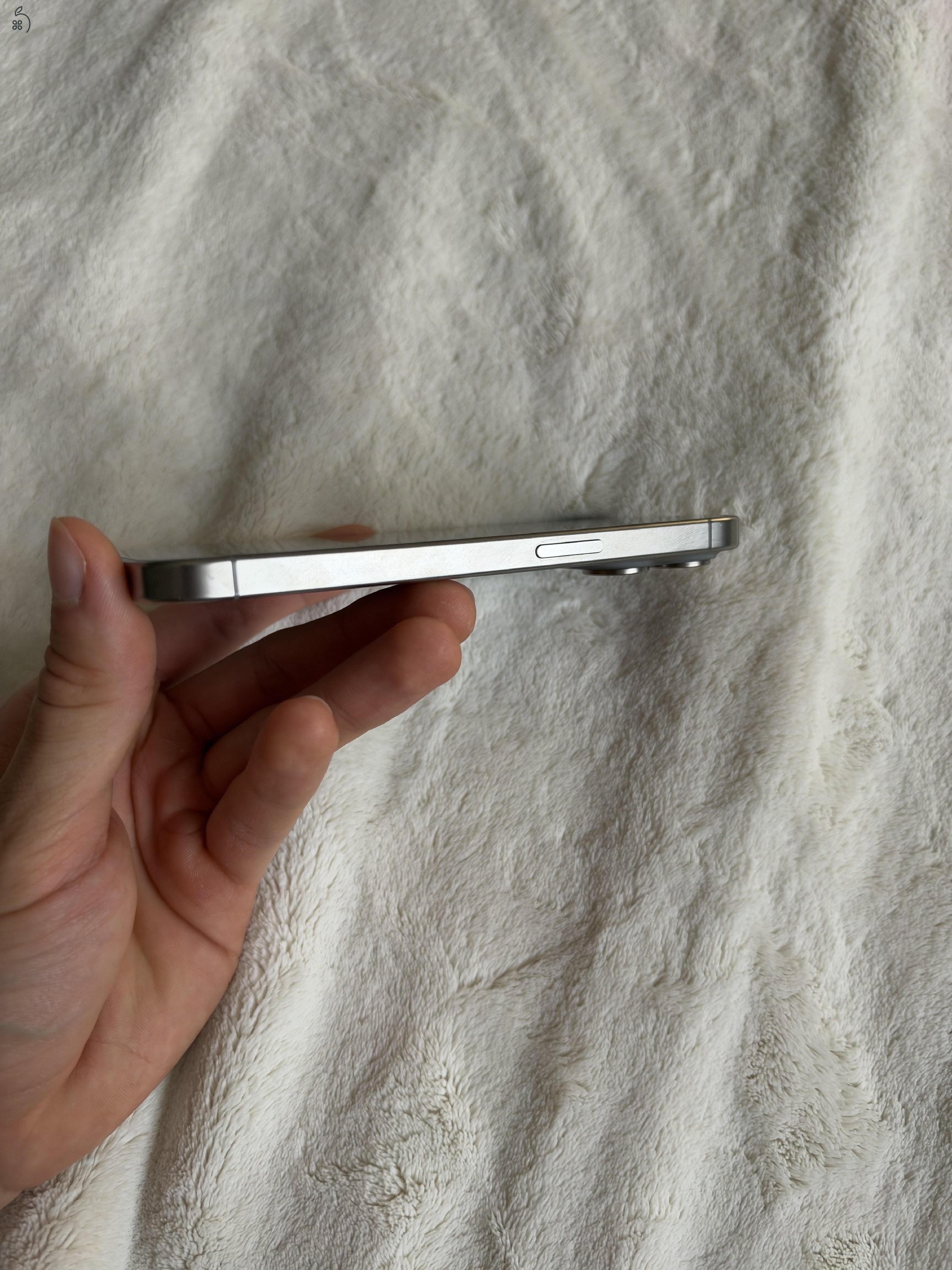 iPhone 15 Pro 256GB natúr titán