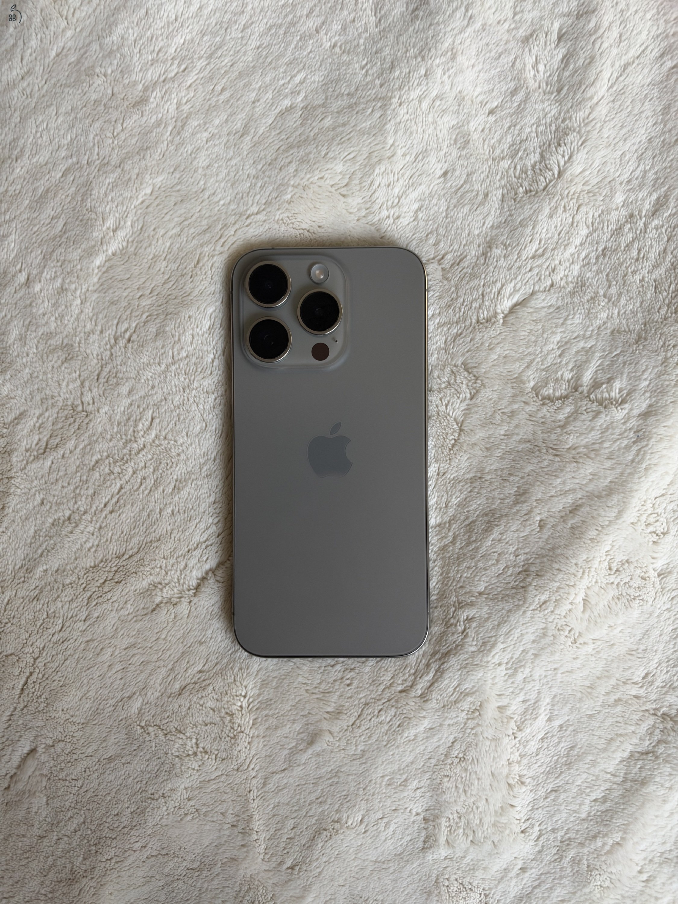 iPhone 15 Pro 256GB natúr titán