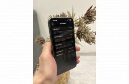 Eladó iPhone 15 Pro Max 256 GB natúr titán színben