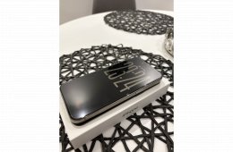 Eladó iPhone 15 Pro Max 256 GB natúr titán színben