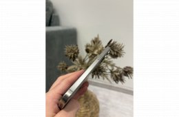 Eladó iPhone 15 Pro Max 256 GB natúr titán színben