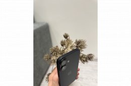 Eladó iPhone 16 128 GB fekete színben