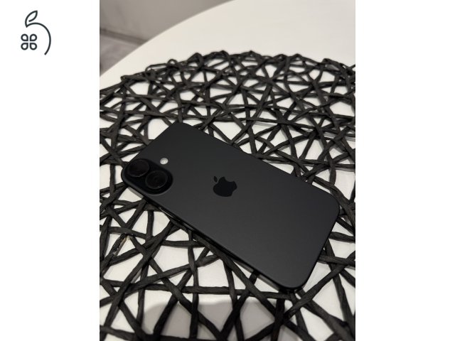 Eladó iPhone 16 128 GB fekete színben