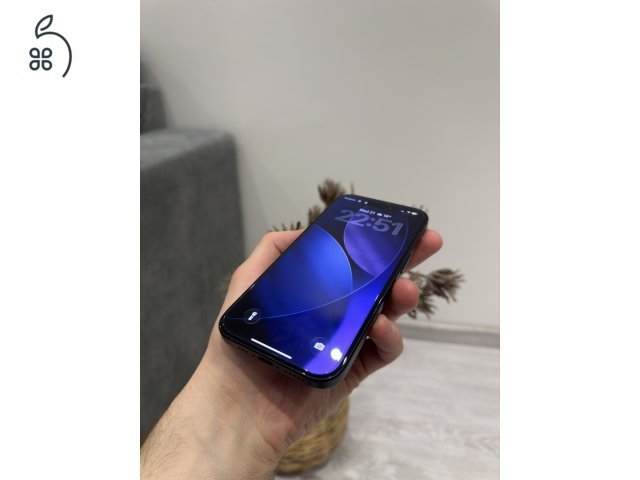 Eladó iPhone 16 128 GB fekete színben