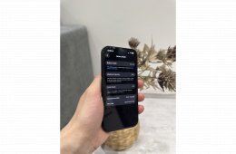 Eladó iPhone 16 128 GB fekete színben
