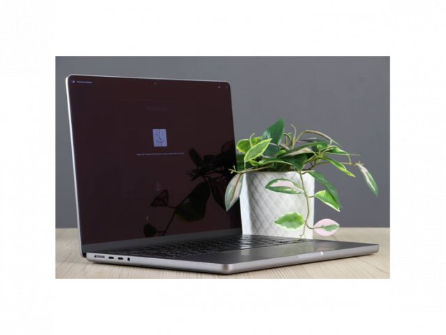 Használt MacBook Pro 14