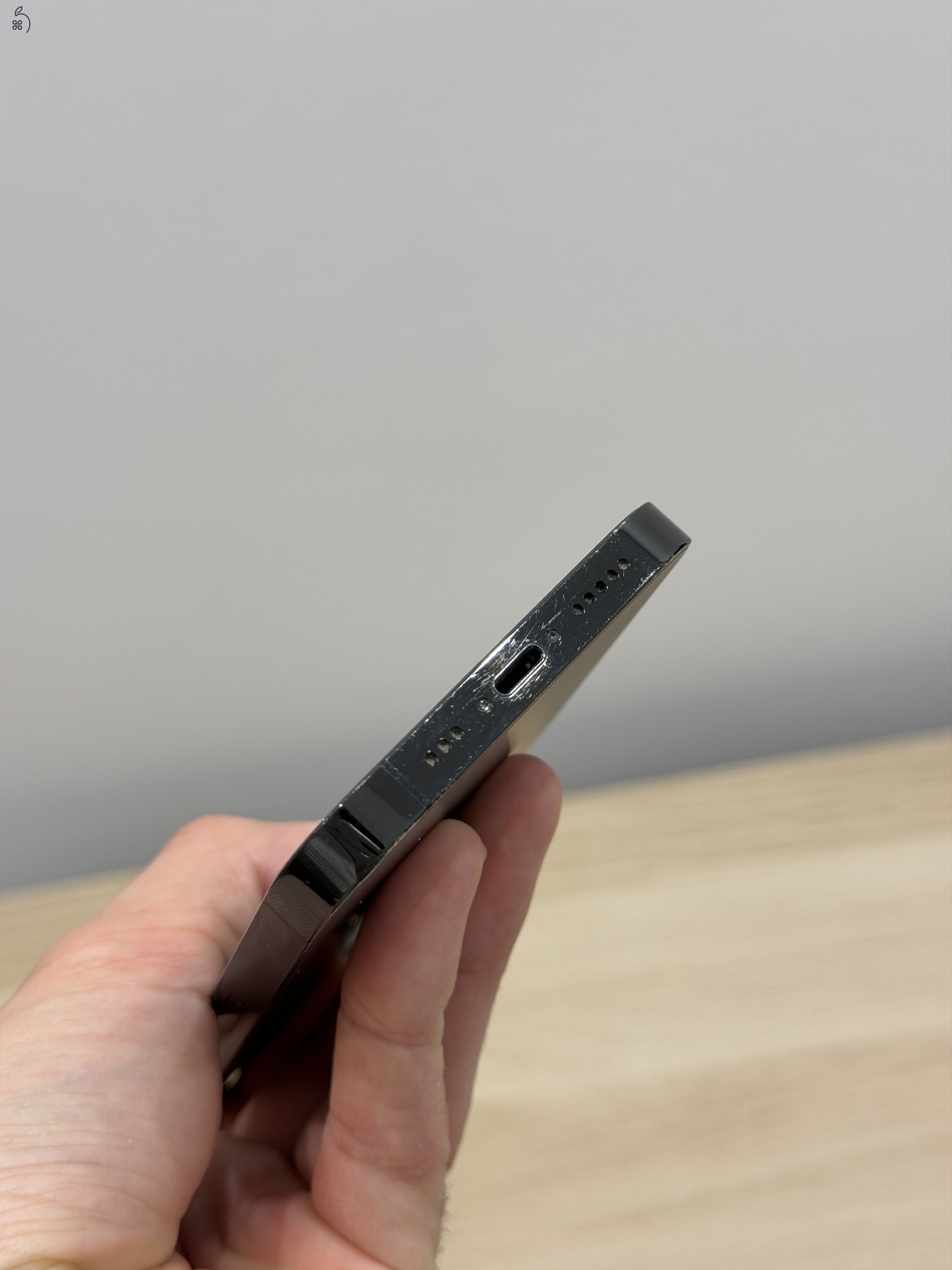 iPhone 14 pro 128GB független / Akku 79%