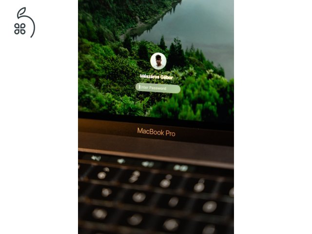 Apple MacBook Pro 16