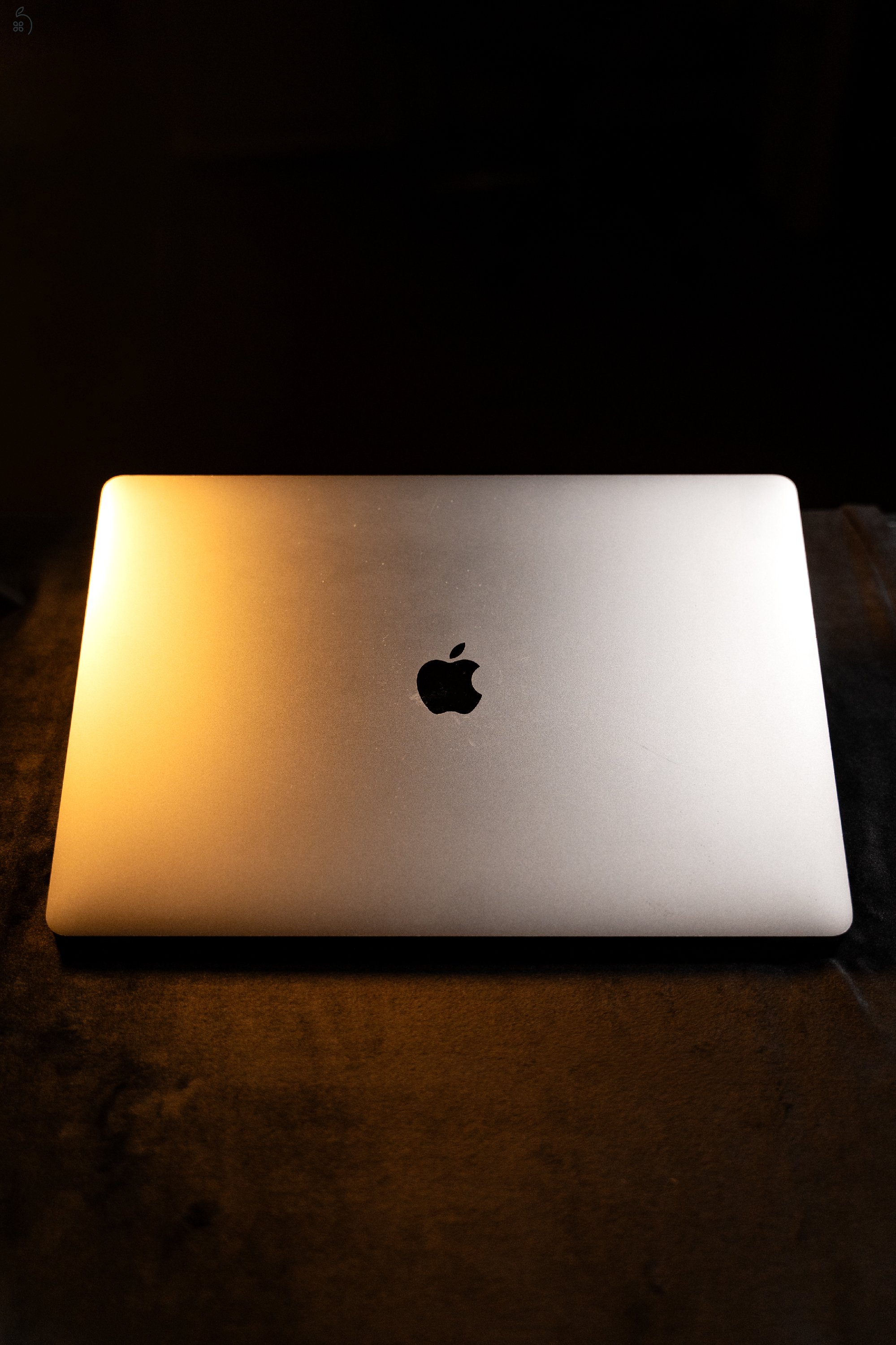 Apple MacBook Pro 16