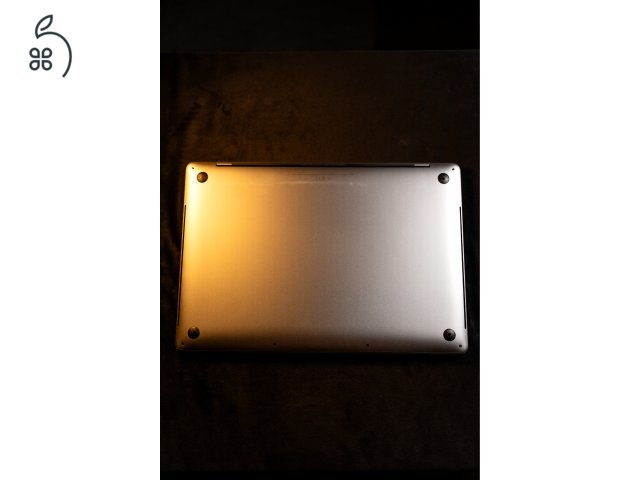 Apple MacBook Pro 16