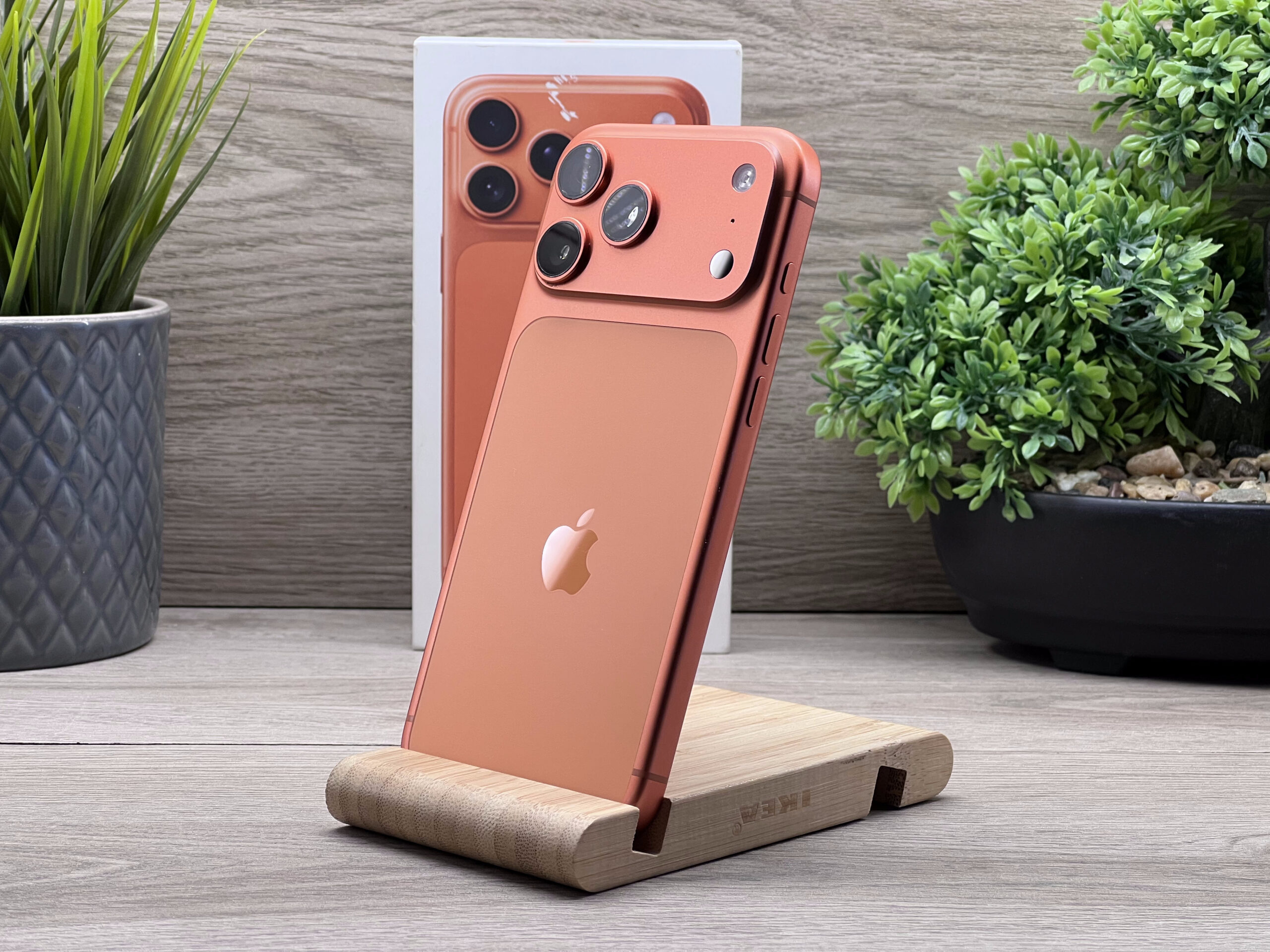 iPhone 17 Pro Max Cosmic Orange 256GB 2 ÉV Garanciával Számlával