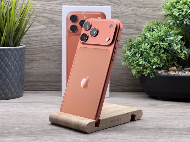 iPhone 17 Pro Max Cosmic Orange 256GB 2 ÉV Garanciával Számlával