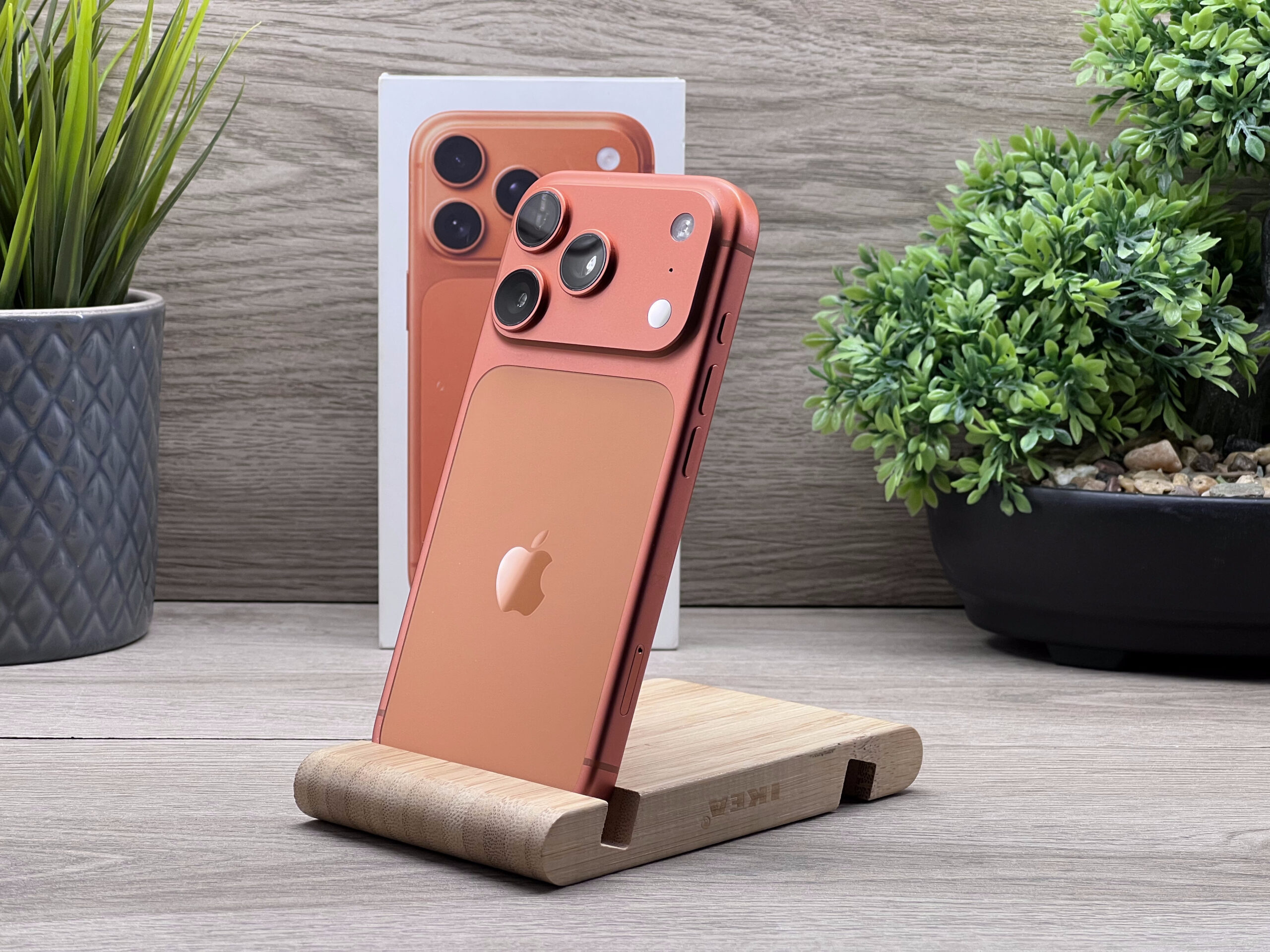 iPhone 17 Pro Cosmic Orange 256GB 2 ÉV Garanciával Számlával
