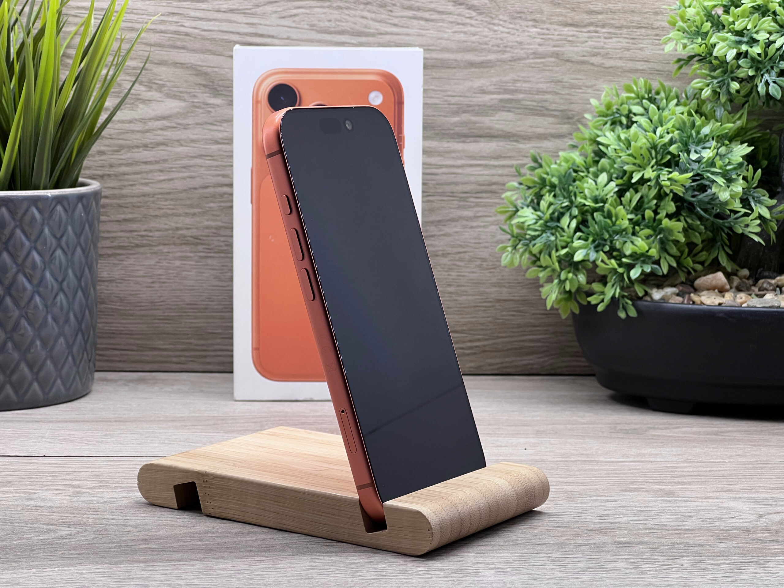 iPhone 17 Pro Cosmic Orange 256GB 2 ÉV Garanciával Számlával
