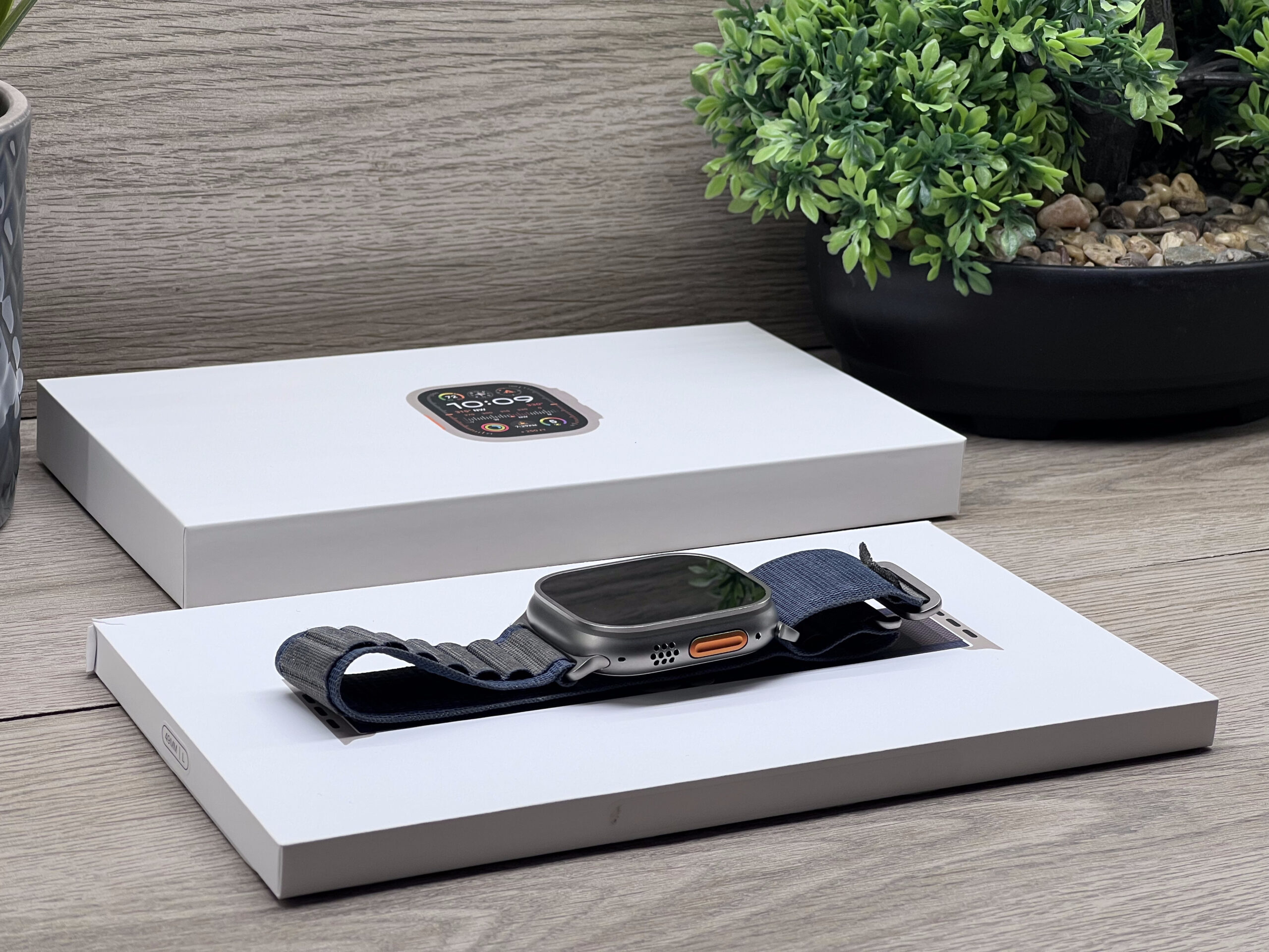 Hibátlan Apple Watch Ultra 2 Natural Titanium 49mm 2 ÉV Garanciával Számlával