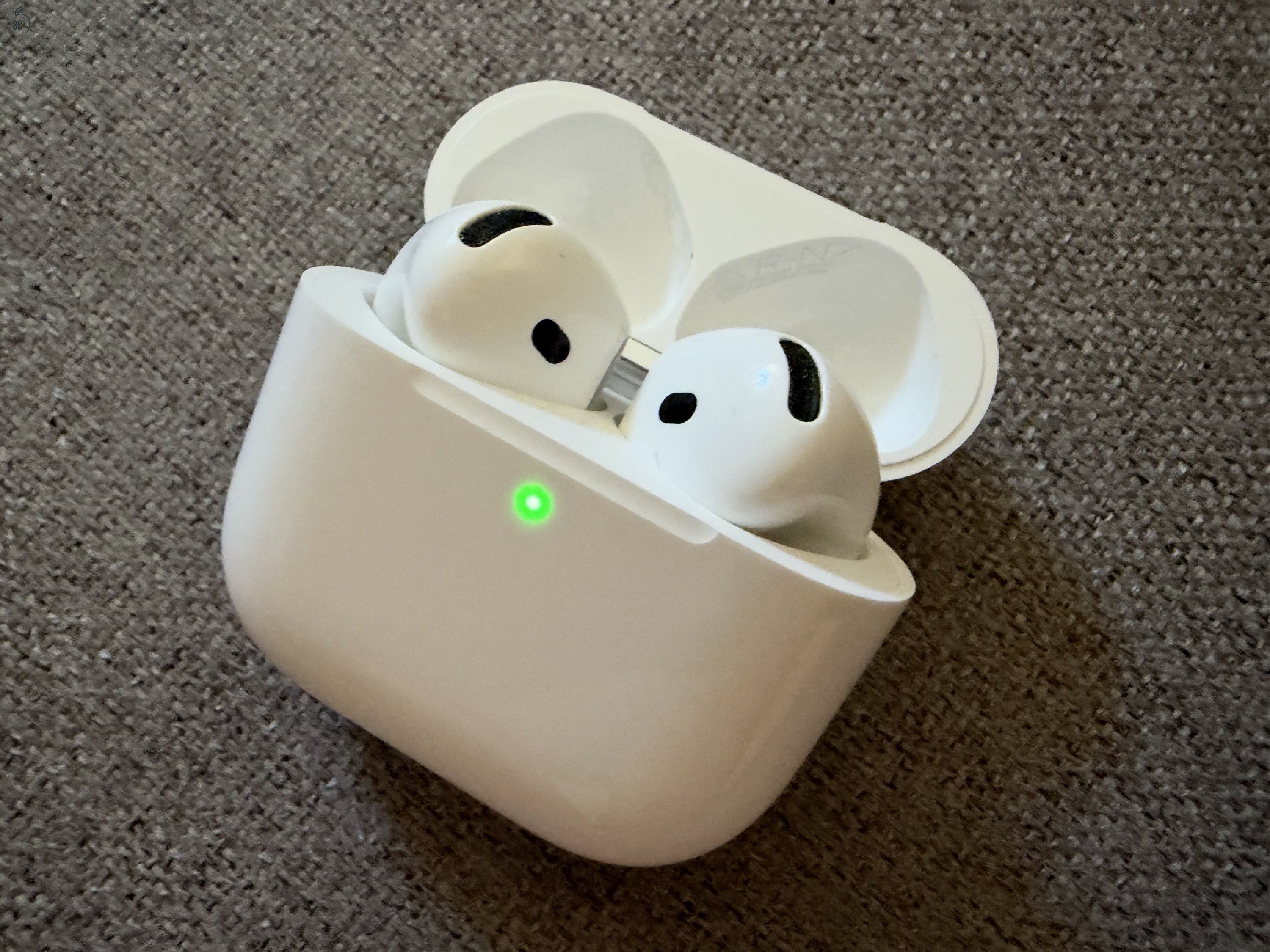 Apple Airpods 4 ANC