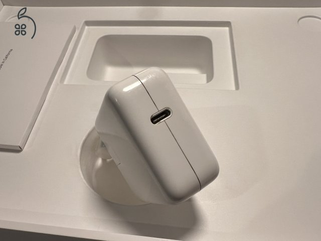 Apple MacBook Air 13” M1 8 GB RAM / 256 GB SSD hibátlan, tesztelt, számlával, dobozában, ingyenes szállítással