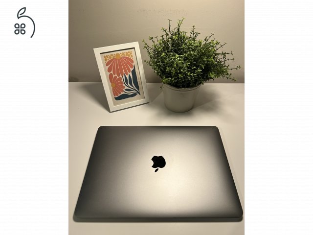 Apple MacBook Air 13” M1 8 GB RAM / 256 GB SSD hibátlan, tesztelt, számlával, dobozában, ingyenes szállítással