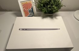 Apple MacBook Air 13” M1 8 GB RAM / 256 GB SSD hibátlan, tesztelt, számlával, dobozában, ingyenes szállítással