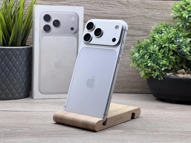 iPhone 17 Pro max Silver 256GB 2 ÉV Garanciával 96%