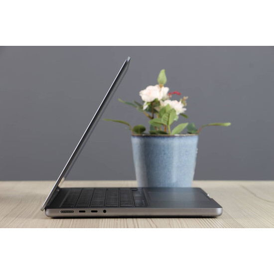 Használt MacBook Pro 14