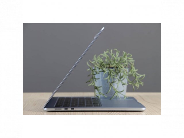 Újszerű MacBook Air 15