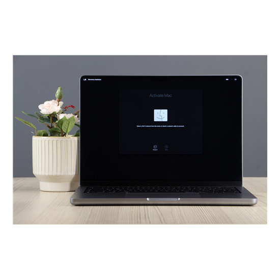 Újszerű MacBook Pro 14